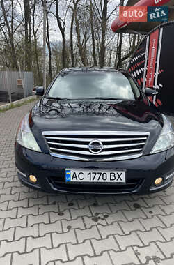 Седан Nissan Teana 2012 в 