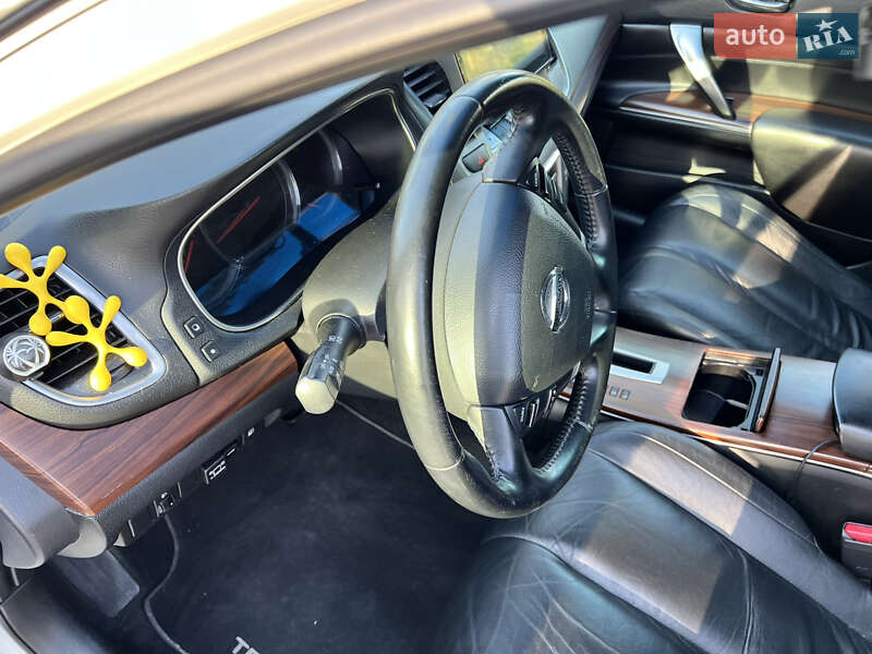 Седан Nissan Teana 2012 в Черкасах