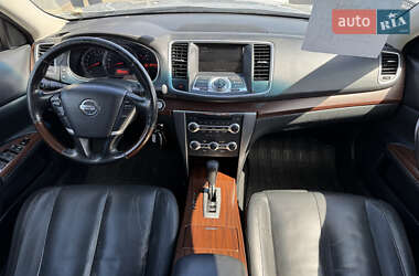 Седан Nissan Teana 2010 в 