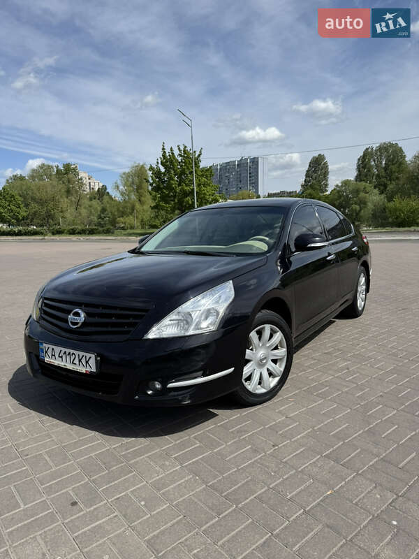 Седан Nissan Teana 2008 в 