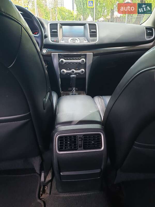 Седан Nissan Teana 2013 в Вишгороді