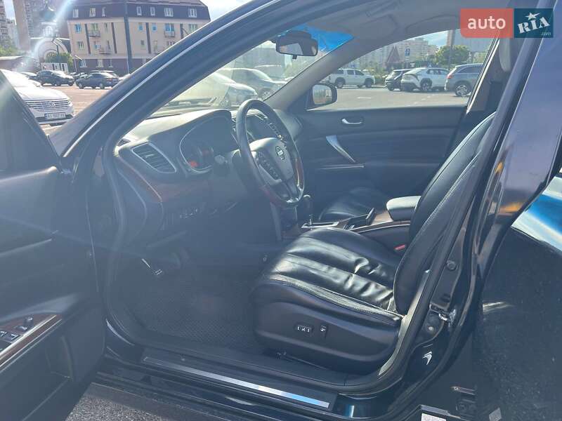 Седан Nissan Teana 2011 в Киеве