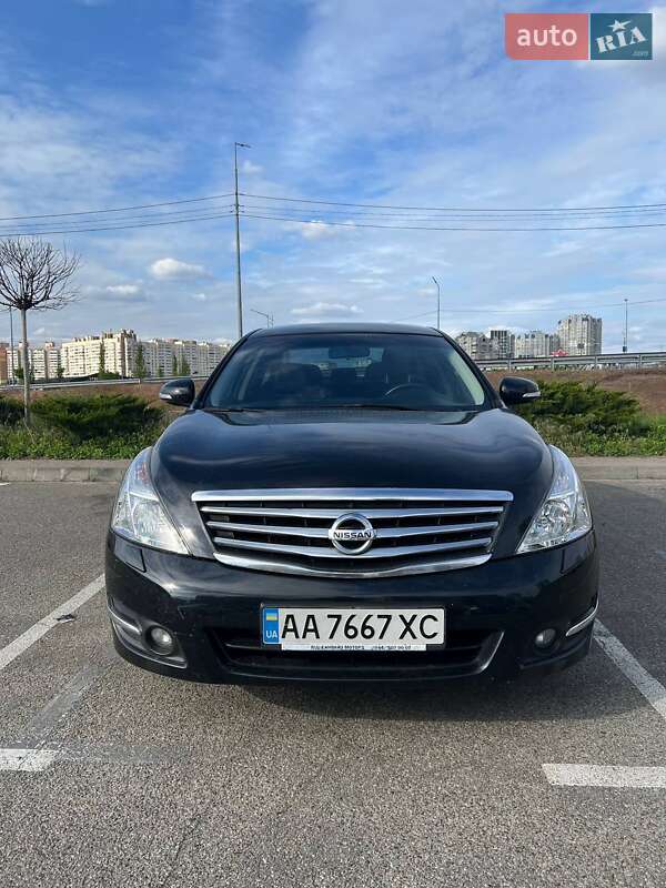 Седан Nissan Teana 2011 в Киеве