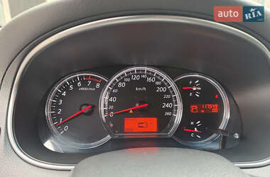 Седан Nissan Teana 2010 в 