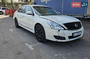 Седан Nissan Teana 2011 в 