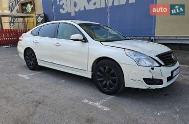 Седан Nissan Teana 2011 в 