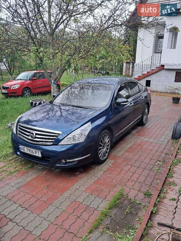 Седан Nissan Teana 2008 в Днепре