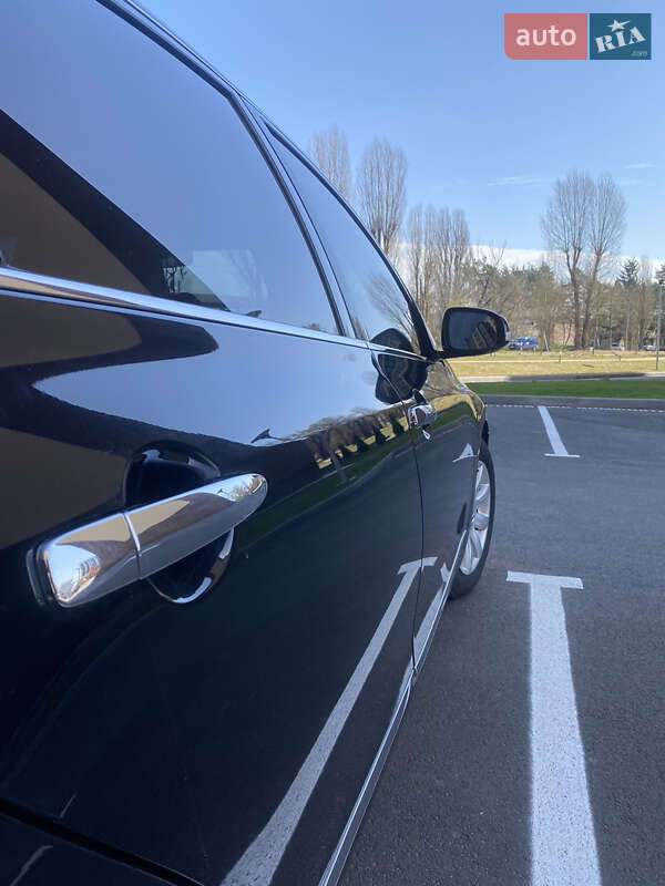 Седан Nissan Teana 2010 в Чернигове