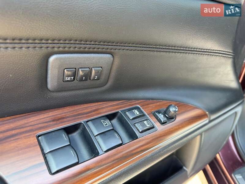 Седан Nissan Teana 2010 в Запоріжжі