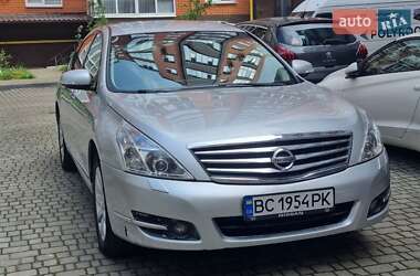 Nissan Teana 2010