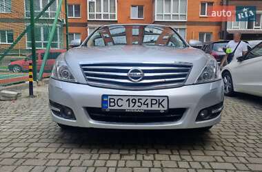 Седан Nissan Teana 2010 в 