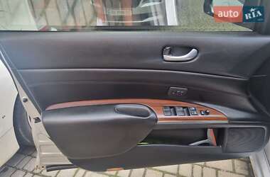 Седан Nissan Teana 2010 в 