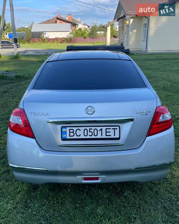 Седан Nissan Teana 2008 в Львові