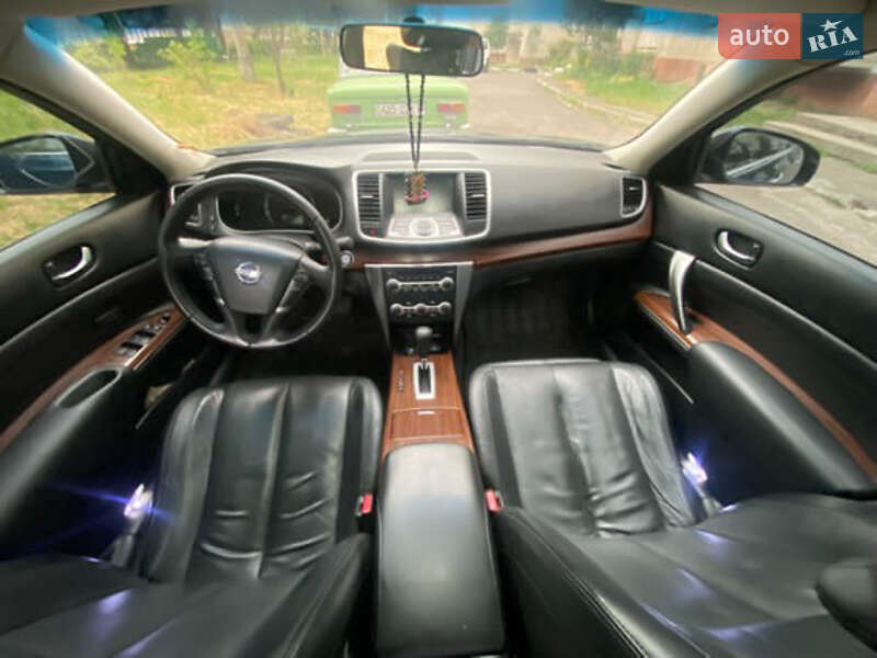 Седан Nissan Teana 2008 в Калуші