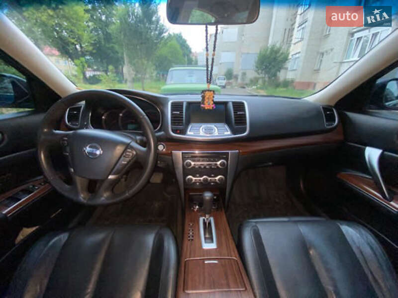 Седан Nissan Teana 2008 в Калуші