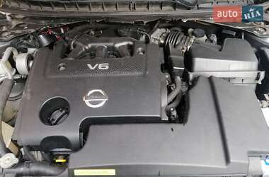 Седан Nissan Teana 2011 в 