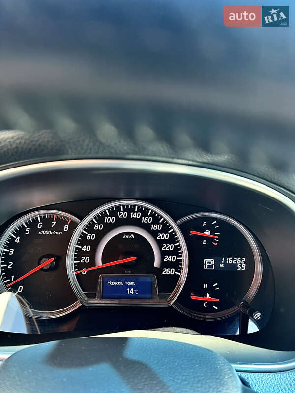 Седан Nissan Teana 2013 в Чернівцях