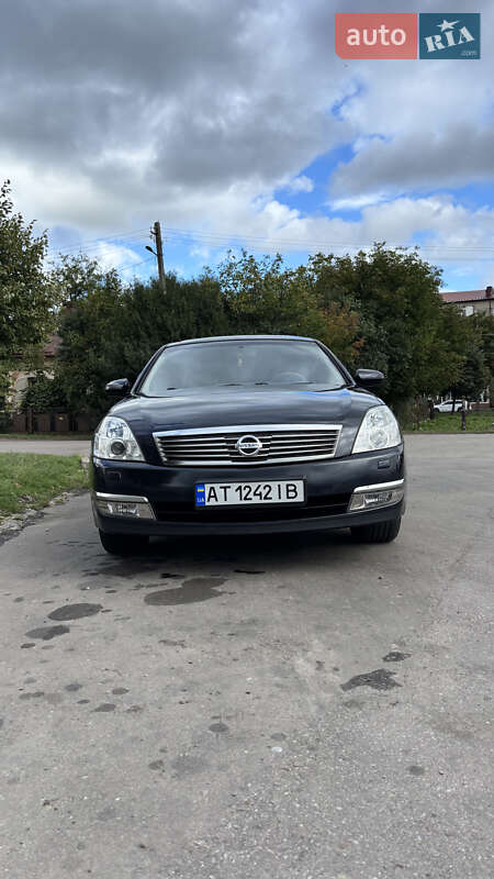 Седан Nissan Teana 2008 в Ивано-Франковске