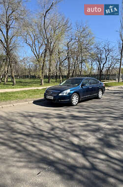 Седан Nissan Teana 2011 в Николаеве
