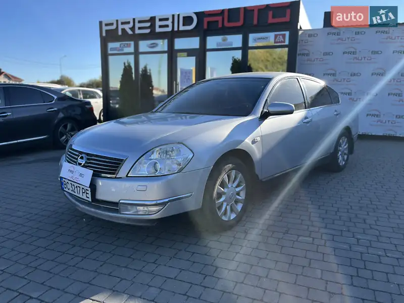 Nissan Teana