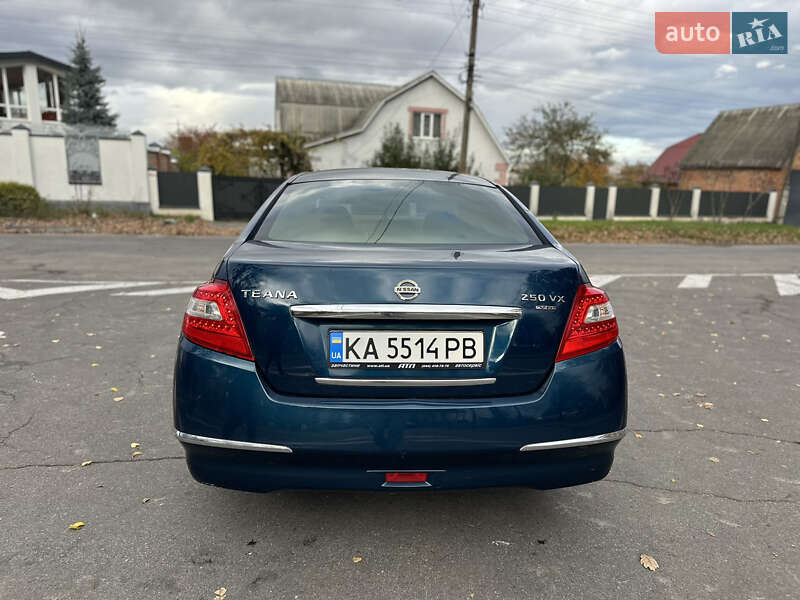 Седан Nissan Teana 2008 в Вінниці
