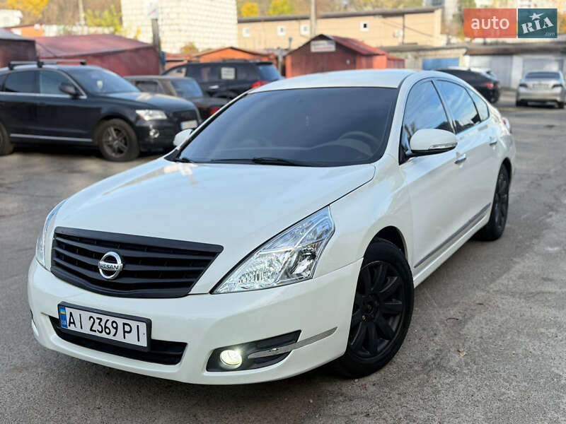 Nissan Teana 2011