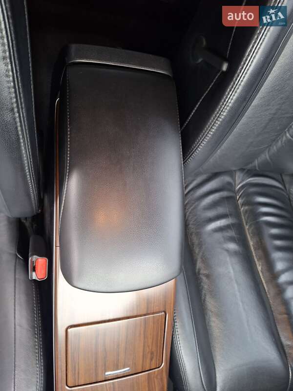 Седан Nissan Teana 2011 в Житомире