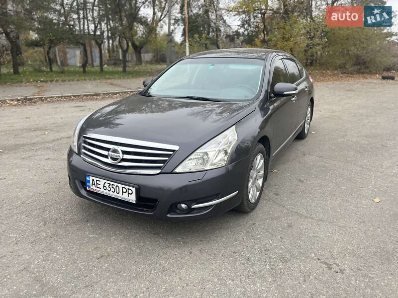 Nissan Teana 2010