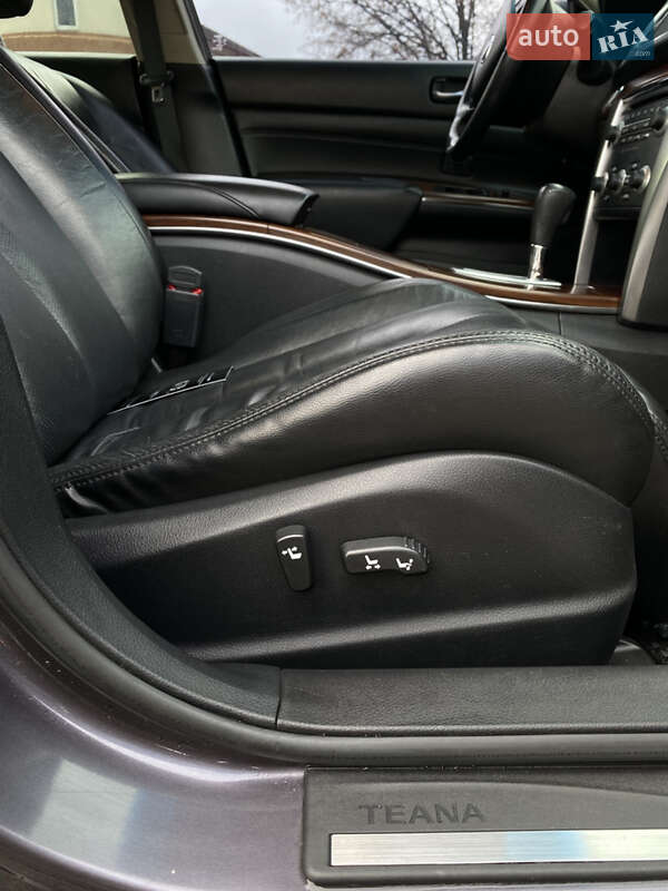 Седан Nissan Teana 2008 в Броварах