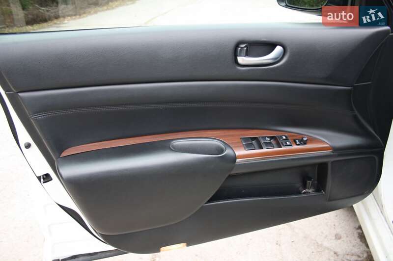 Седан Nissan Teana 2012 в Киеве фото 12 Седан Nissan Teana 2012 в Киеве