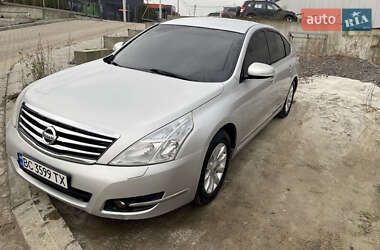 Седан Nissan Teana 2008 в Львове