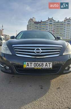 Седан Nissan Teana 2008 в Івано-Франківську