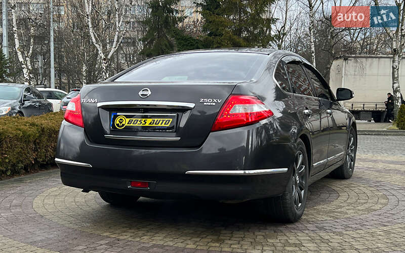 Седан Nissan Teana 2008 в Львові