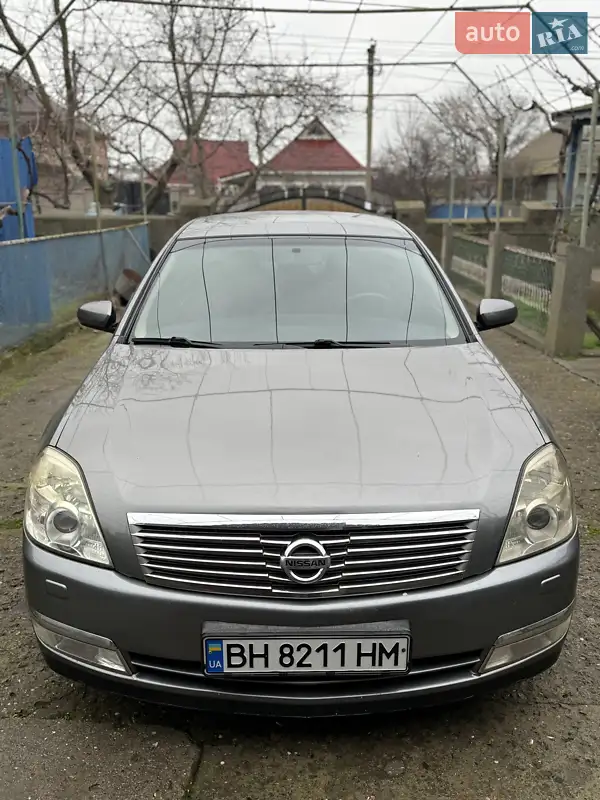 Nissan Teana