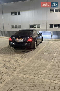 Седан Nissan Teana 2006 в Мукачево