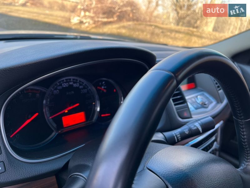 Седан Nissan Teana 2012 в Києві