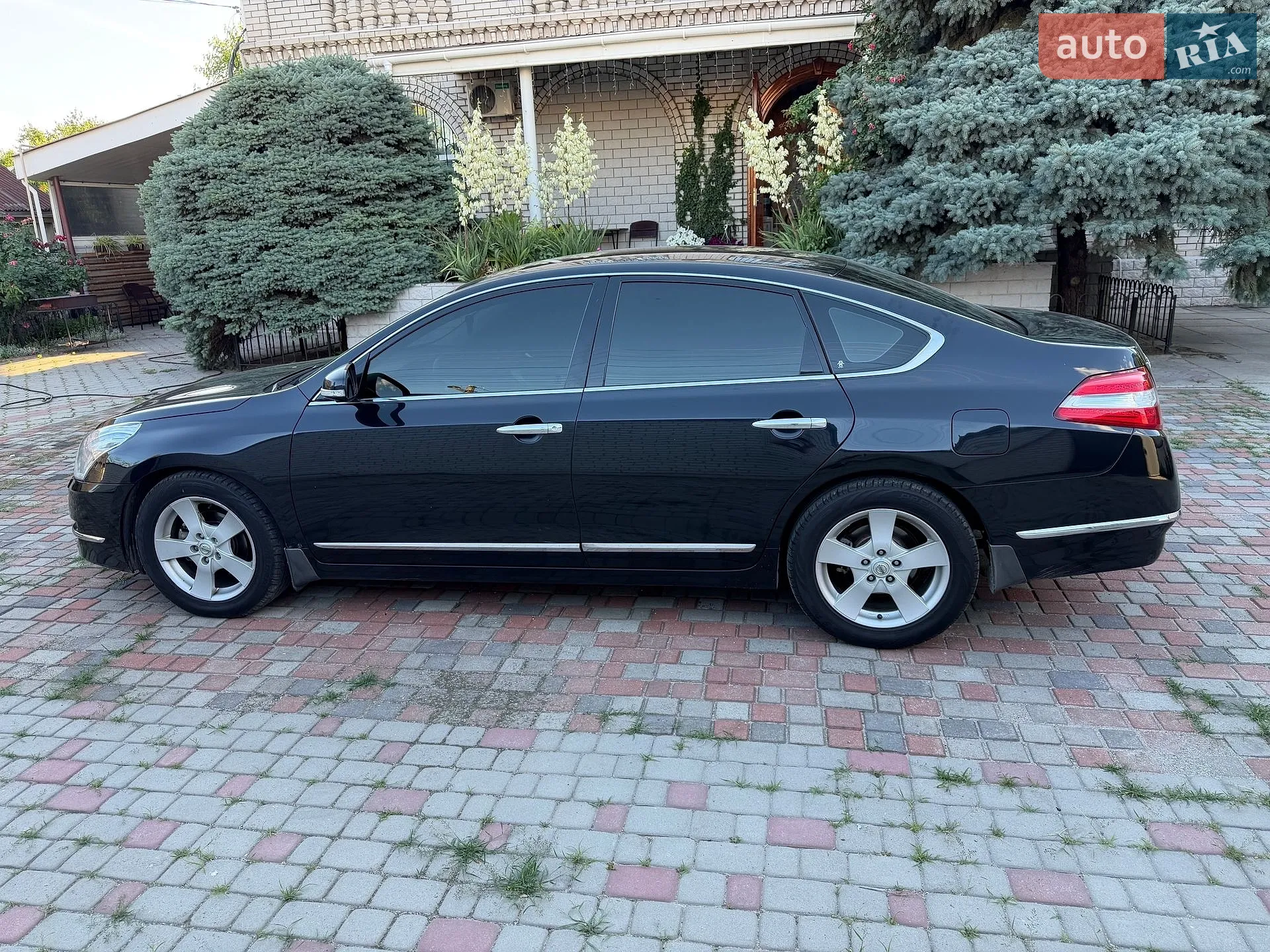 2010 Nissan Teana - мініатюра 9