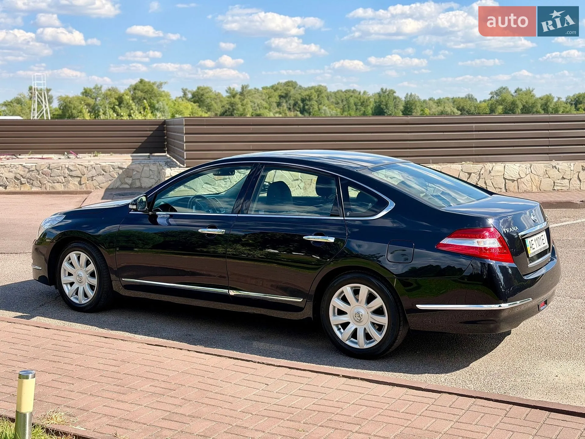 2010 Nissan Teana - мініатюра 12