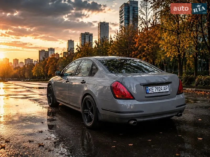 Nissan Teana