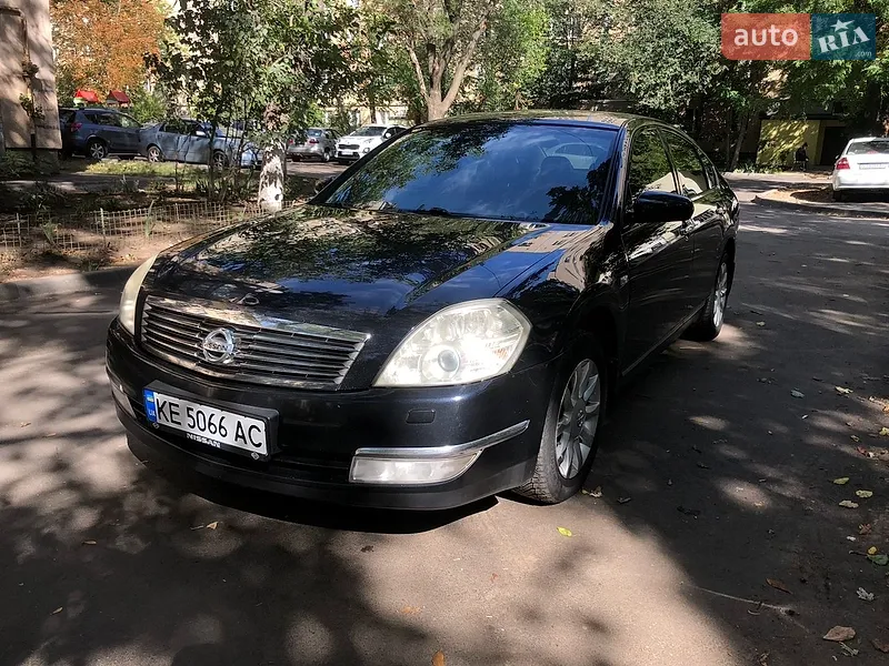 Nissan Teana