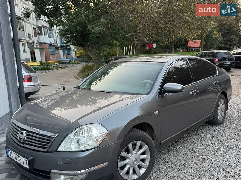 Nissan Teana