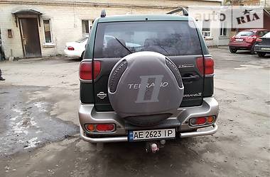 Внедорожник / Кроссовер Nissan Terrano II 2001 в Днепре