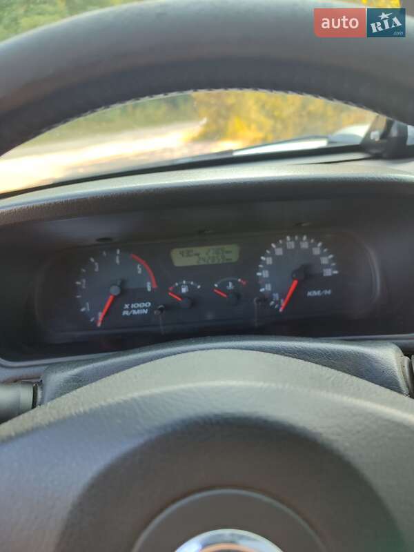 Позашляховик / Кросовер Nissan Terrano II 2003 в Житомирі