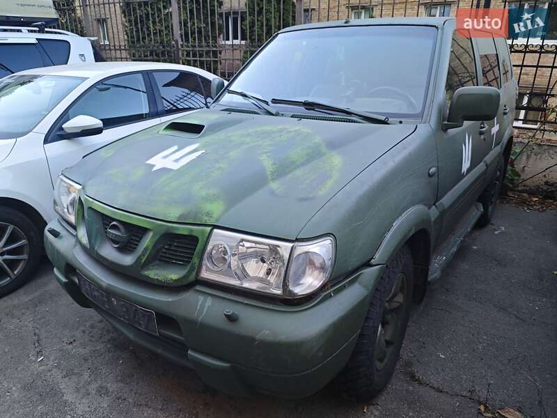 Внедорожник / Кроссовер Nissan Terrano II 2003 в Киеве