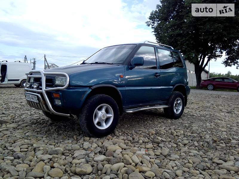 Внедорожник / Кроссовер Nissan Terrano 1994 в Ивано-Франковске