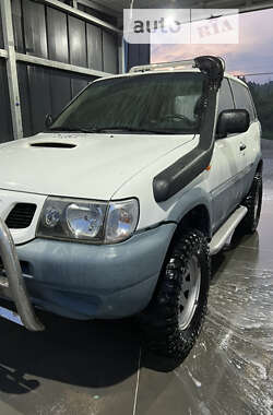 Внедорожник / Кроссовер Nissan Terrano 2002 в Бориславе