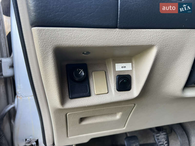 Внедорожник / Кроссовер Nissan Terrano 2003 в Нововолынске фото 29 Внедорожник / Кроссовер Nissan Terrano 2003 в Нововолынске