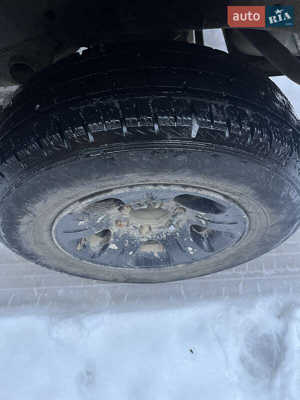 Позашляховик / Кросовер Nissan Terrano 1996 в Ужгороді фото 11 Позашляховик / Кросовер Nissan Terrano 1996 в Ужгороді