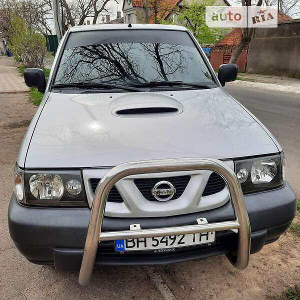 Внедорожник / Кроссовер Nissan Terrano 2003 в Белгороде-Днестровском