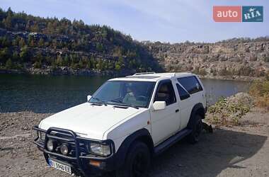 Позашляховик / Кросовер Nissan Terrano 1989 в Горішніх Плавнях